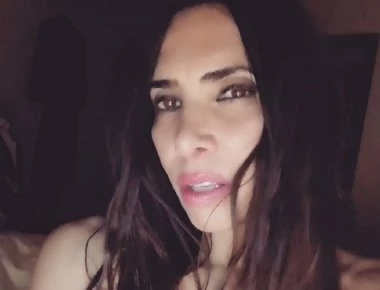 Βρε τη Μάγκι με μαγιό... (φωτό)